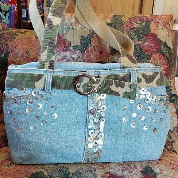 Hand & Heart Walnut CA Repurposed Jeans Purse - Picture 1 of 12